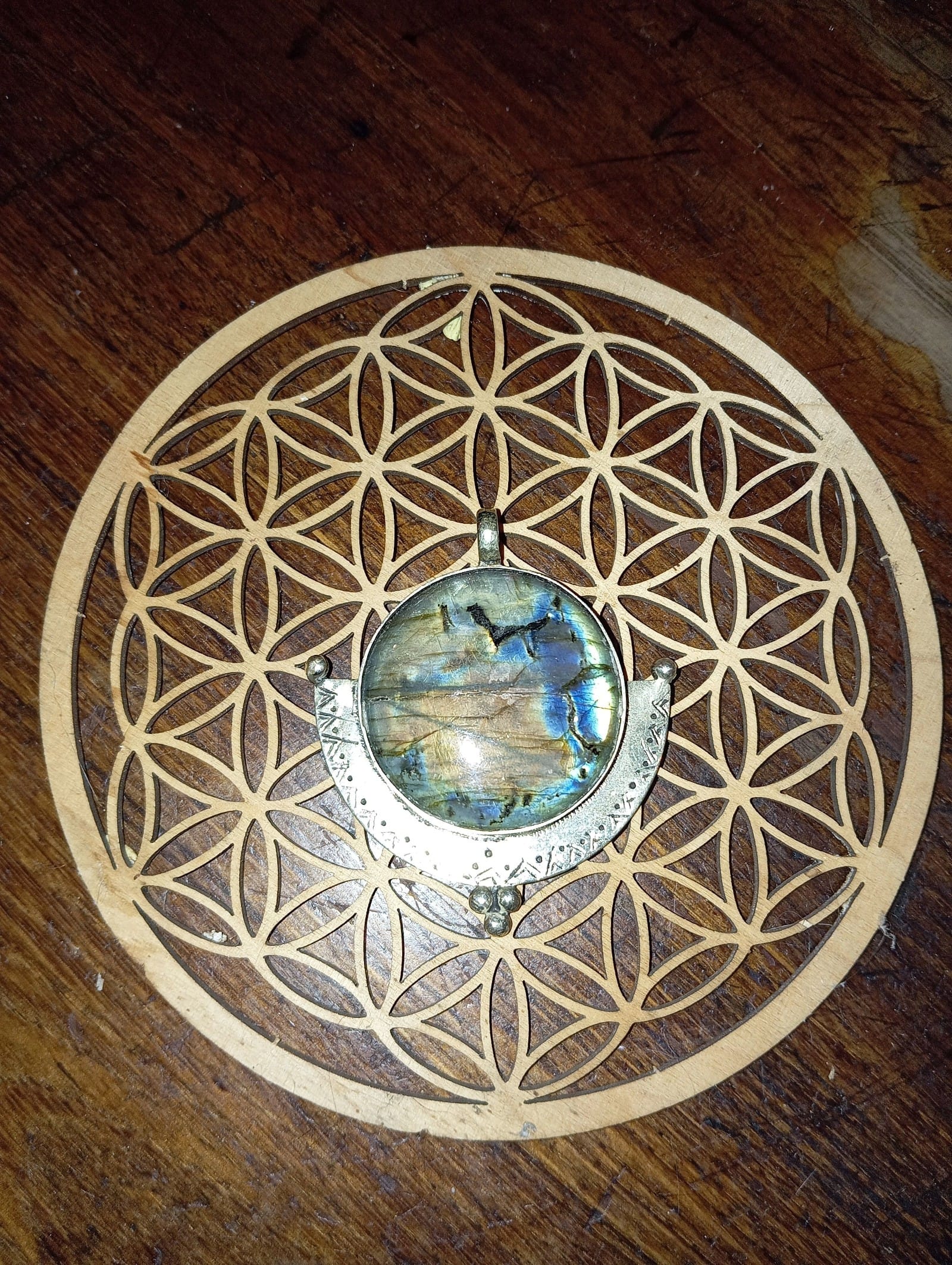 Lucie Corbeau - Stand Artisans - Festival Lez'Arts (1) Lucie Corbeau - Stand Artisans - Festival Lez'Arts (1)