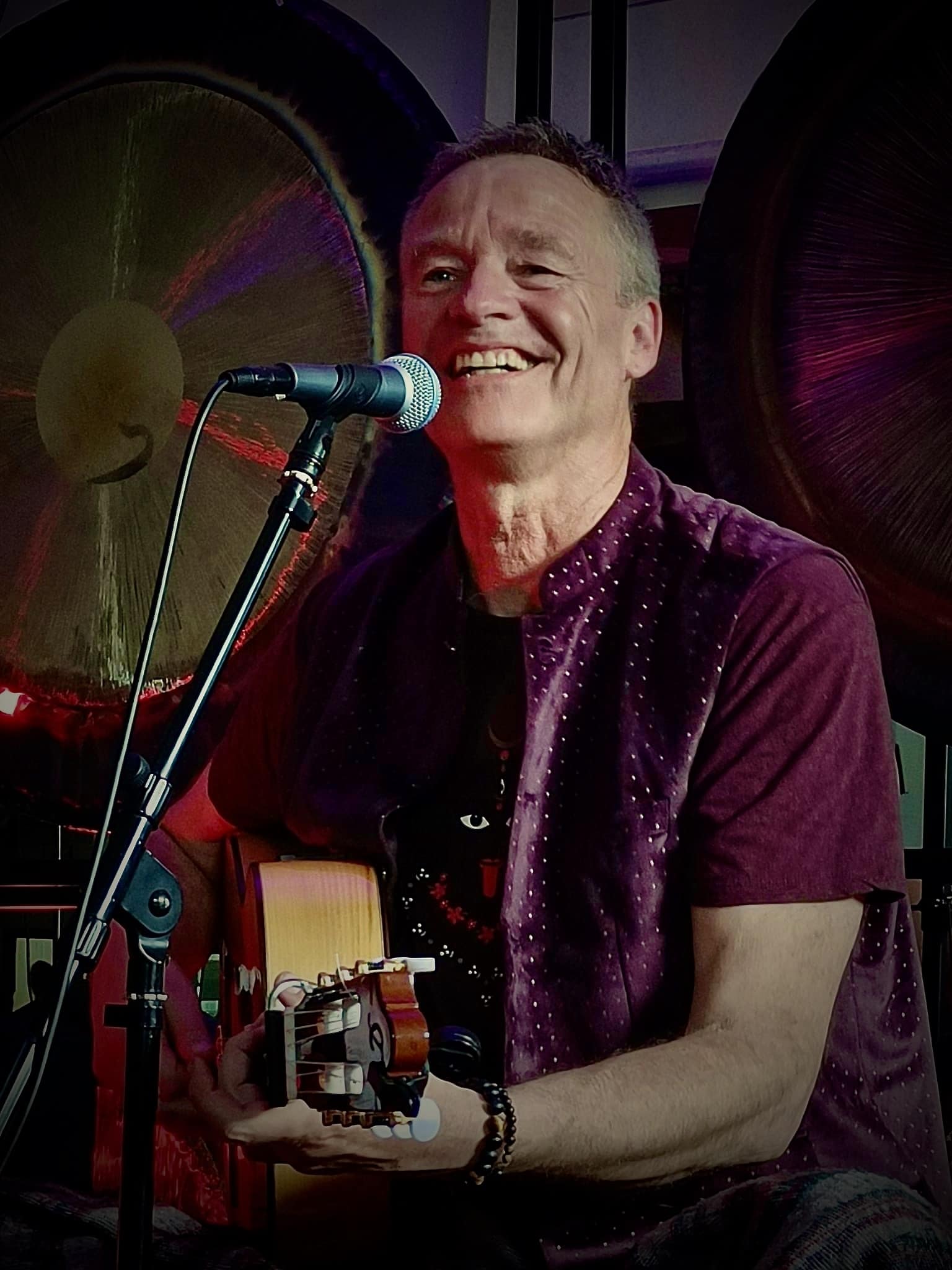 Claude Brame en performance live captivante au Lez'Art Festival 2025