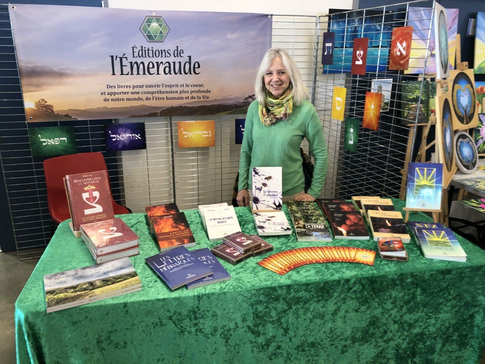 Éditions de l’Émeraude – Livres & spiritualité - Ecstatic Fest Lez'Arts 2026 Éditions de l’Émeraude – Livres & spiritualité - Ecstatic Fest Lez'Arts 2026